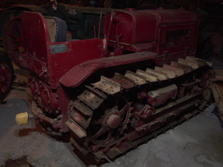 International Model 'T-20' agricultural tractor on tracks