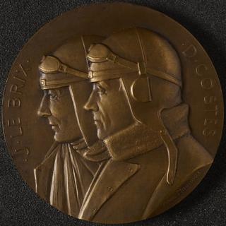 Medal commemorating the first flight across the South Atlantic 1927.  Bronze