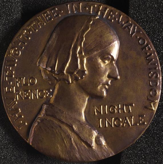 Medal, gilt, St Thomas's Hospital School