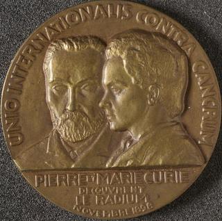 Medal commemorating the Curies’ discovery of radium in 1898