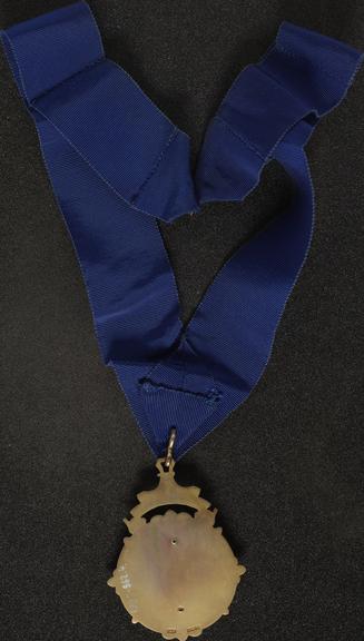 Presidential medal of the Association of Hospital and Welfare