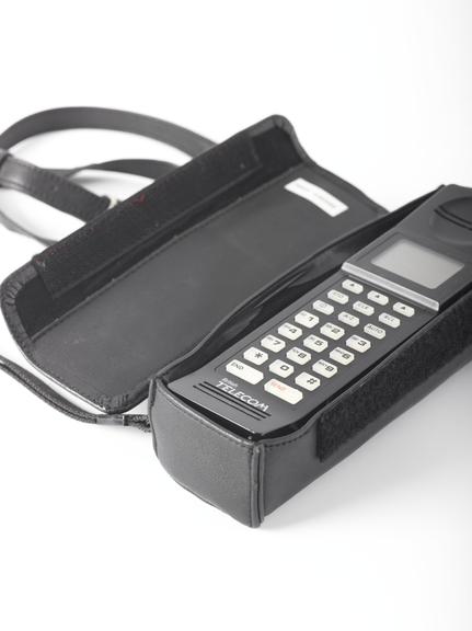 British Telecom 'Ivory ESN' mobile telephone, 1989-1995