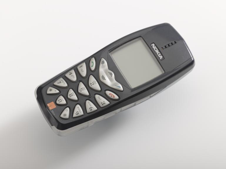 Nokia 3510 mobile telephone, 2002-2005