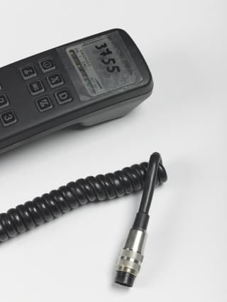 Phillips 9140 'remote control' boot mounted mobile telephone, 1982-1987