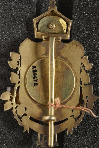 Lapel badge