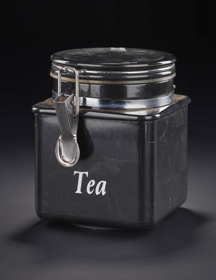 Tea jar