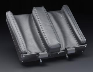 Foot support for wheelchair