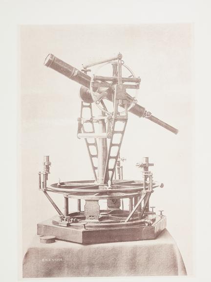 photograph, Ramsden's Small Theodolite