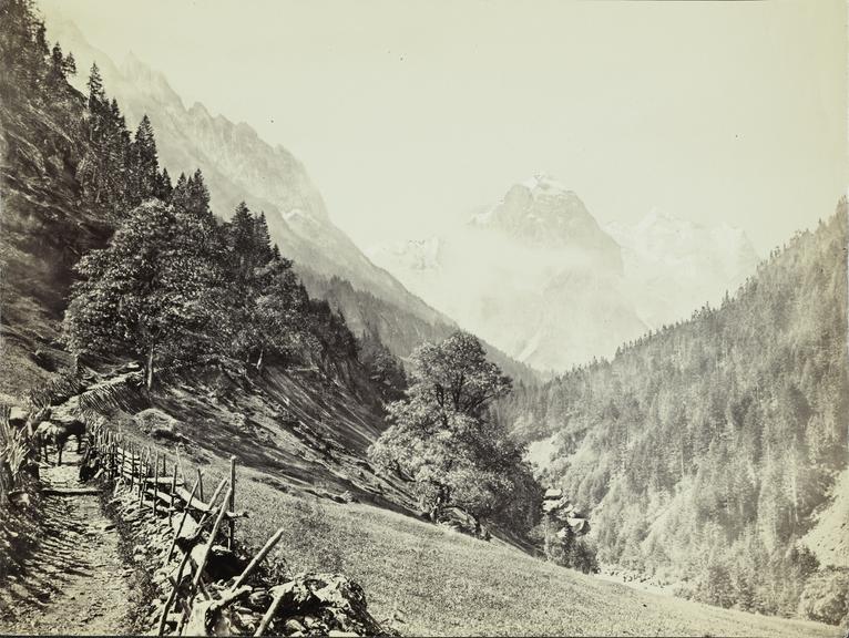 Rosenlaui peaks and glacier, Switzerland