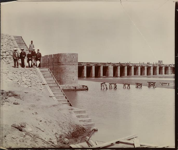 Photograph, Assuan Dam