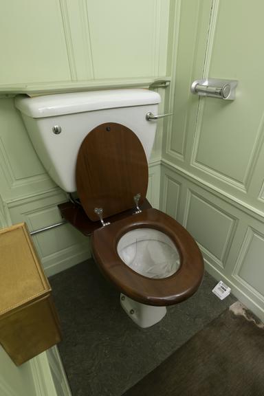 Queen Mary's Royal Saloon