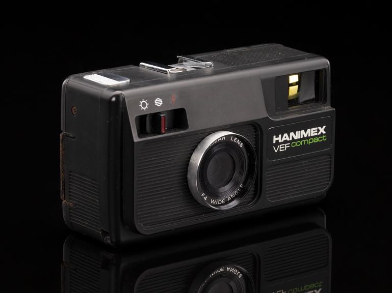 Camera, Hanimex VEF Compact 110 | Science Museum Group Collection