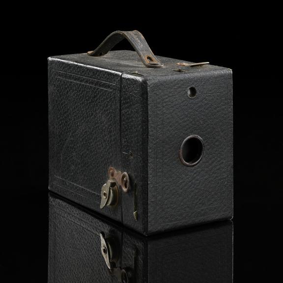 Kodak No. 3 cartridge Hawk-eye Model C box camera