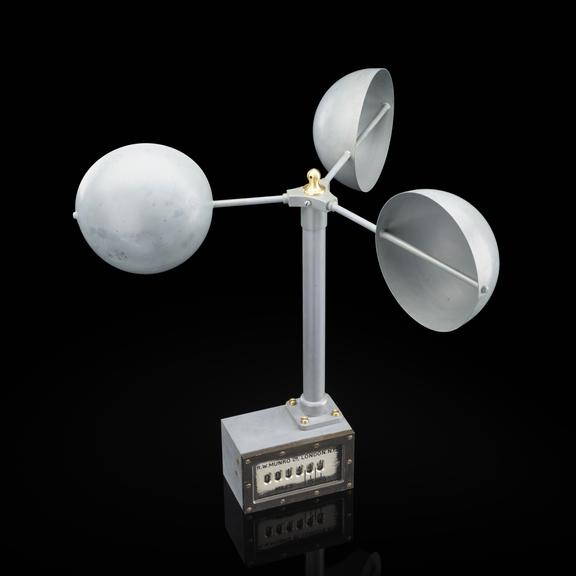 Robinson cup anemometer by Munro Science Museum Group Collection