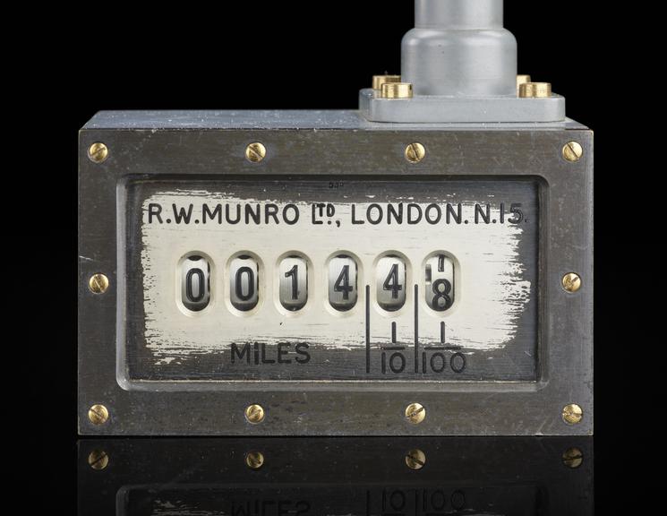 Robinson cup anemometer by Munro Science Museum Group Collection