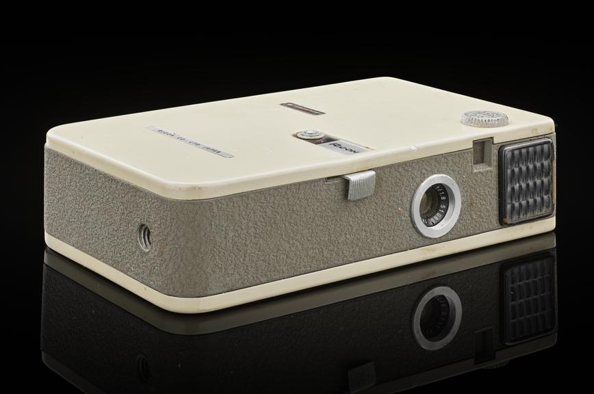 Ricohmite 88E camera, Ricoh Company Limited, 1960-1969