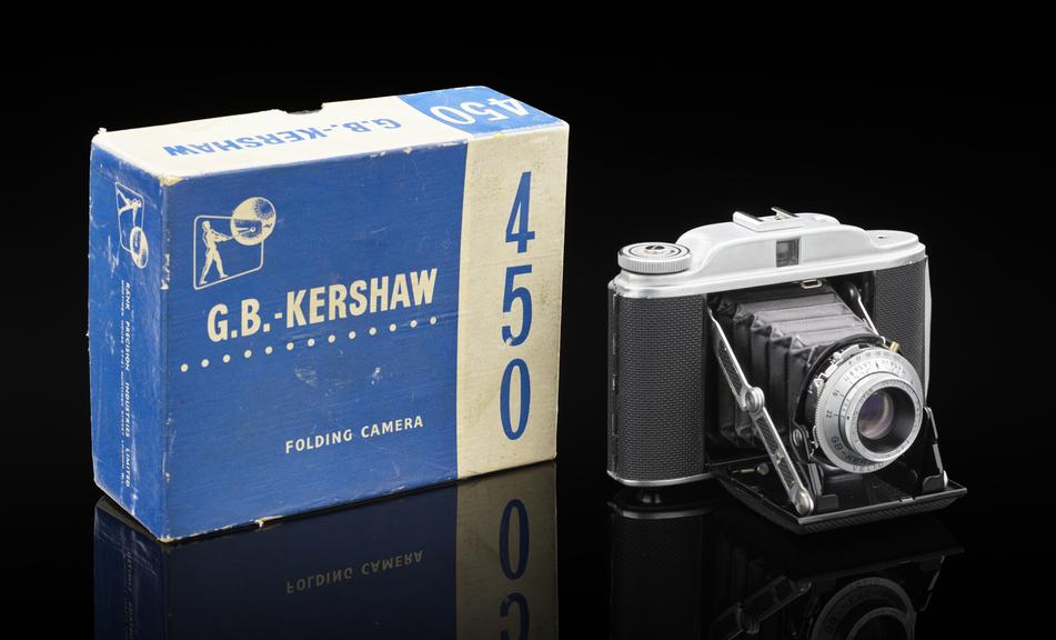 アンティーク　カメラ　英国製　Kershaw Kershaw Eight-20 Penguin Camera | 90mm f11 lens | Britain