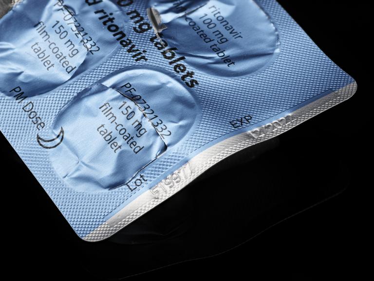 Packaging for Paxlovid