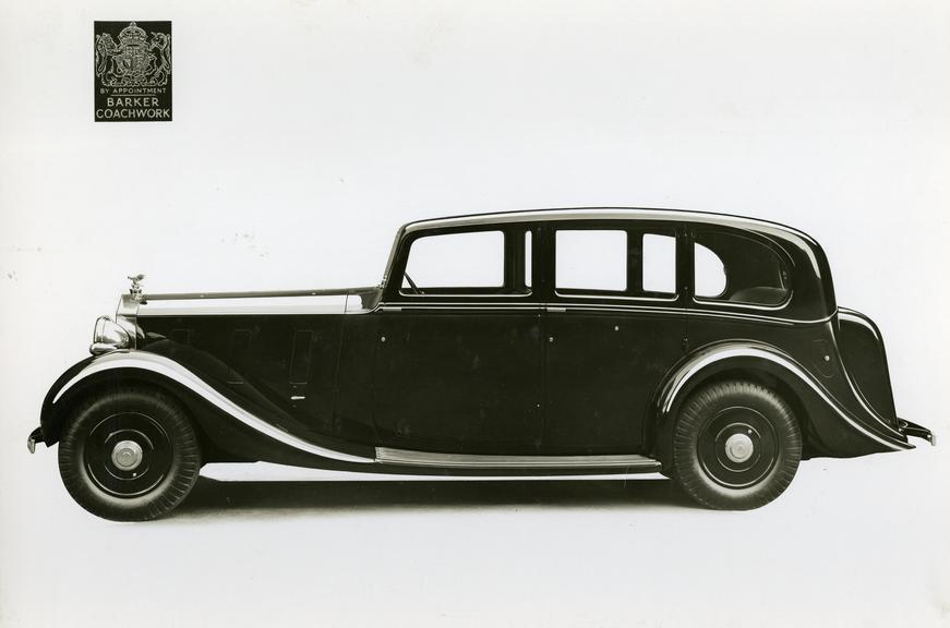 Photo number B.3703 showing an Enclosed limousine on a Rolls Photo number B.3703 showing an Enclosed limousine on a Rolls