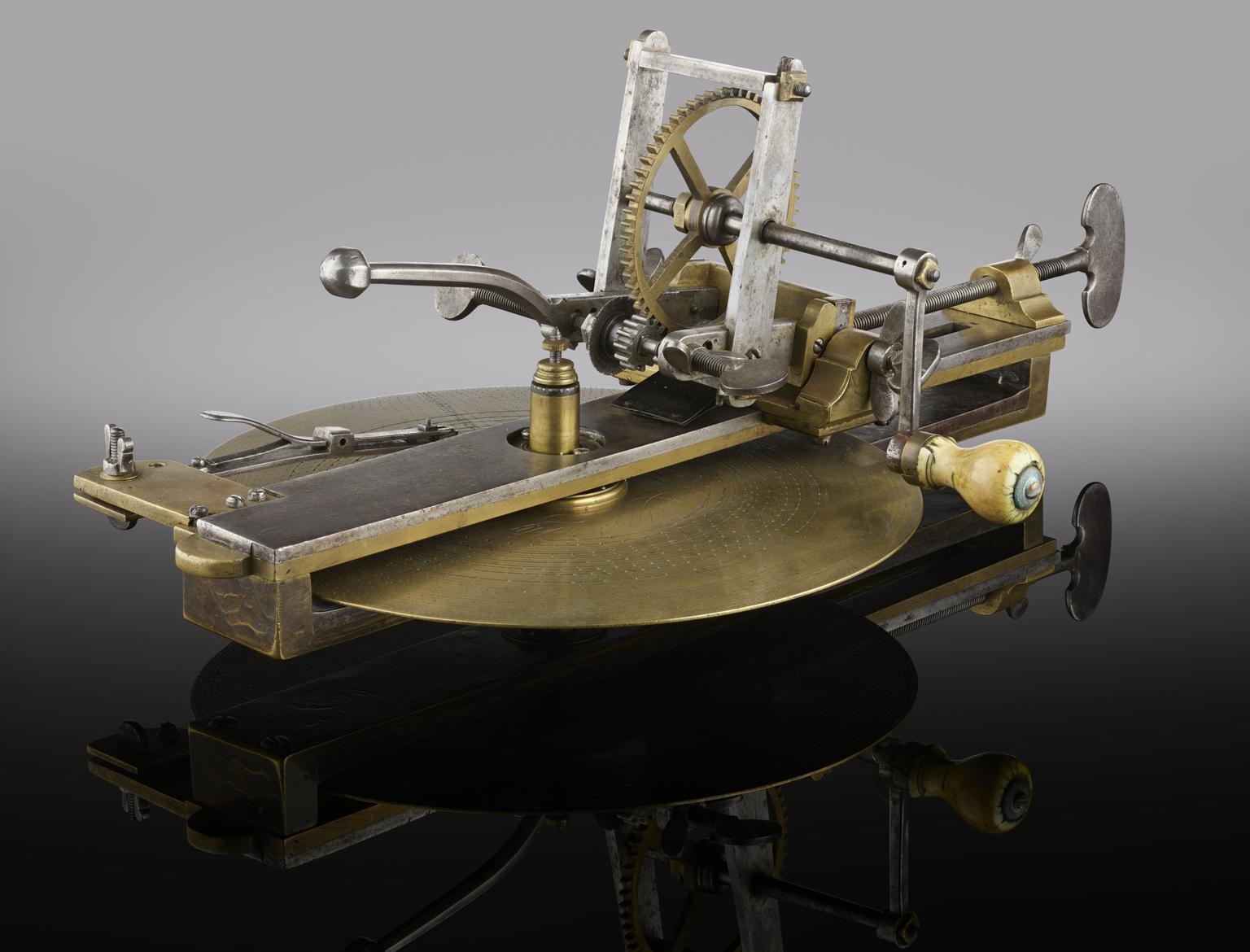 Large wheel engine used to cut the teeth of clocks | Science Museum ...