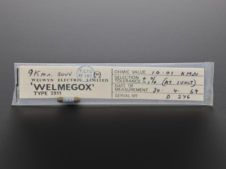 Welmegox type 3911 resistor, serial number D276