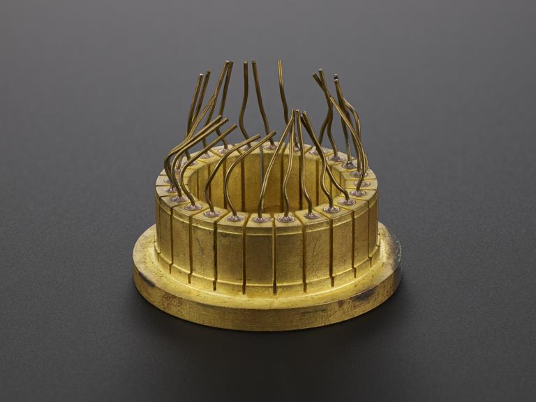 Oscillogyro parts, experimental and prototype stages