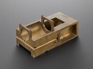 Test mount for oscillogyro