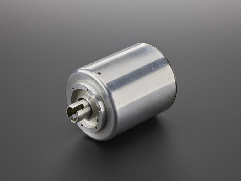 motor-sub assembly for oscillogyro