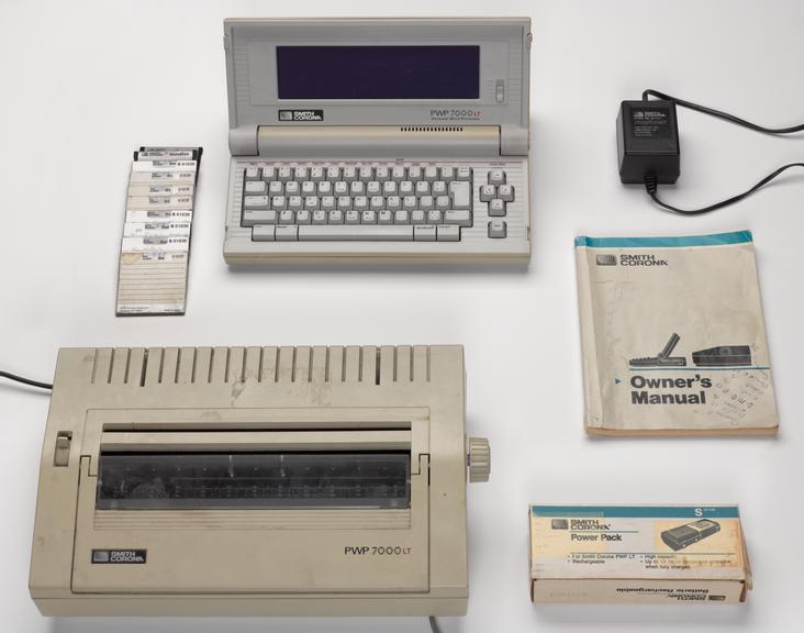 Smith Corona 7000LT personal word processor with associated printer