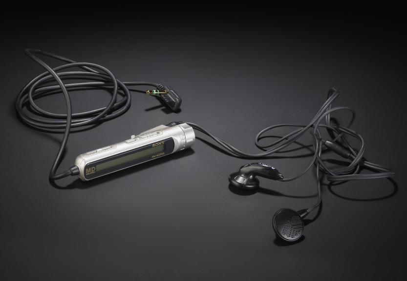 Remote control and earphones for Sony 'MD Walkman' portable