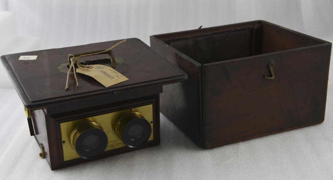 Wooden stereoviewer