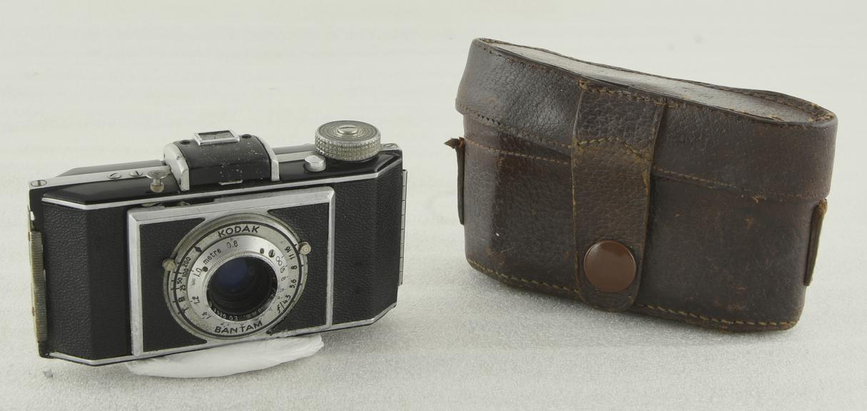 Kodak Bantum Collapsible Camera for Rollfilm No.828