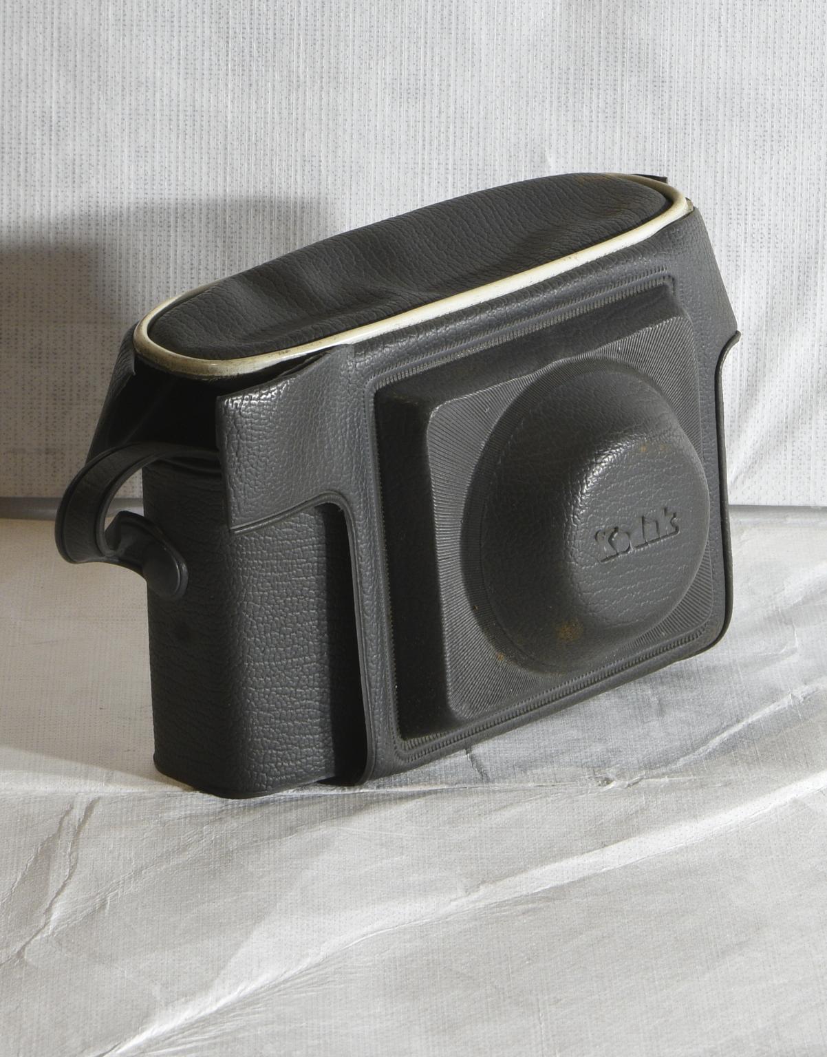 Colorsnap 35 camera case made of plastic