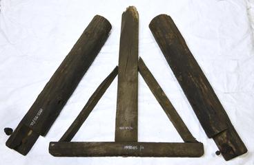 Logs with Joint End and Fixing Bolt