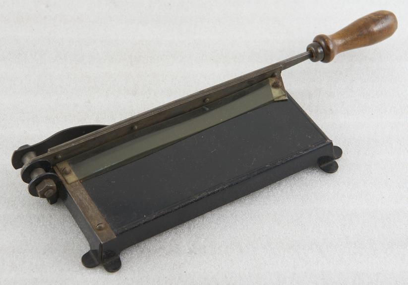 Film Cutter