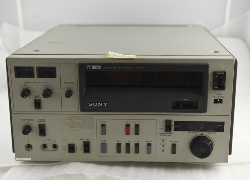 Sony VO5800PS U-matic Video Recorder