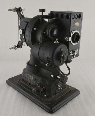 Kalee 16mm projector Model NP3