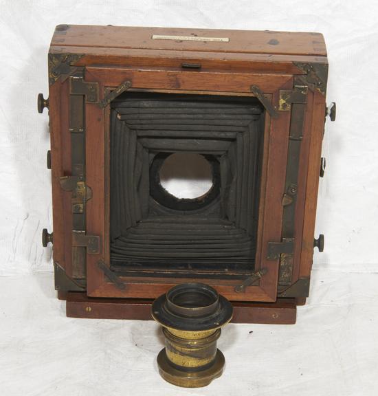 The 1889 Instantograph Camera