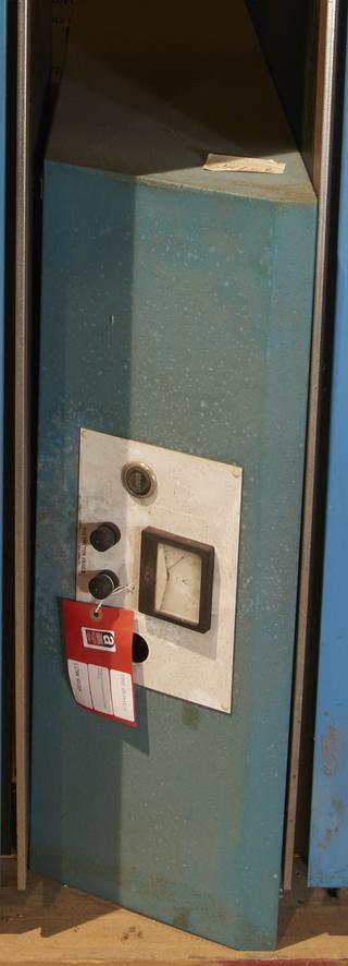 Power Distribution Cabinets