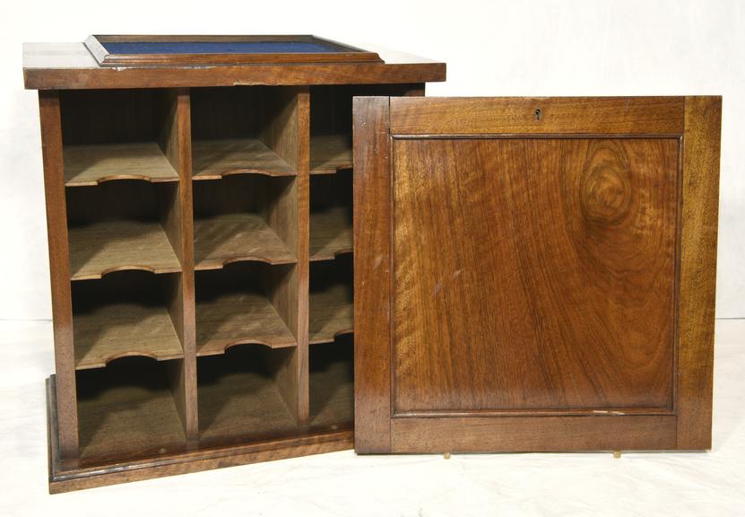 Cabinet for Stereographs