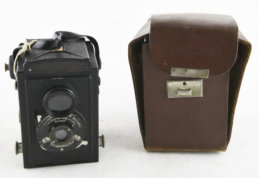 Voigtlander Brilliant Twin Lens Box Camera, 1932.