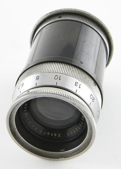 Long focus lens XENAR F.4.5 135mm f.l.