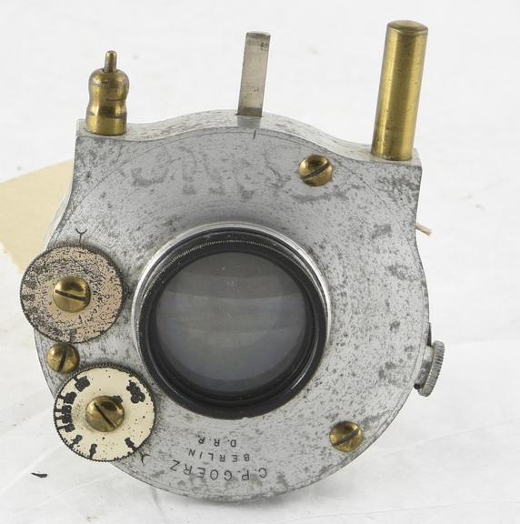Cooke type Triplet lens F.4.5 170mm mounted in a pneumatic diaphragm shutter