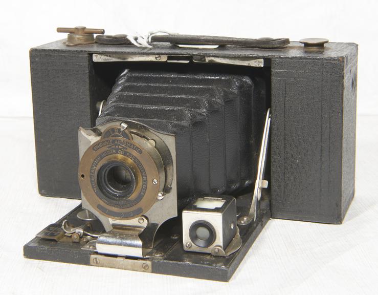 No 2 Folding Brownie Camera Model B