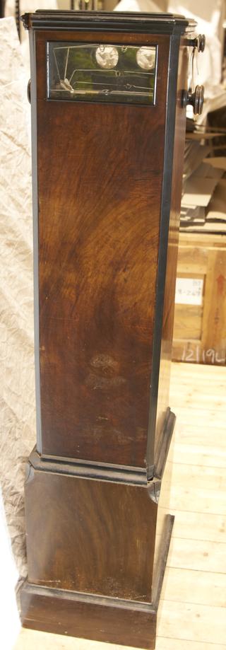 Pedestal Stereo-Viewer