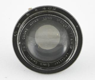Cooke Aviar Lens