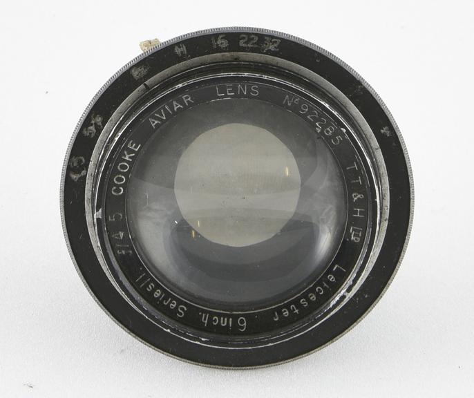 Cooke Aviar Lens