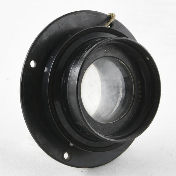 Anastigmat Lens