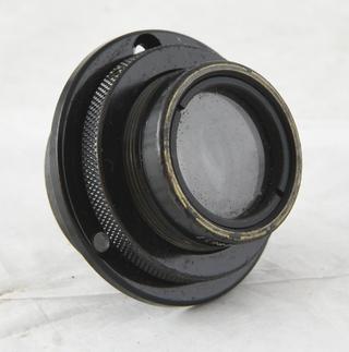Lens