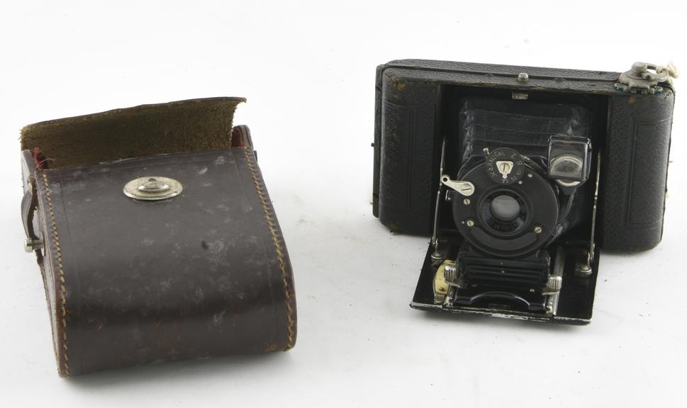 Icarette folding bellows camera